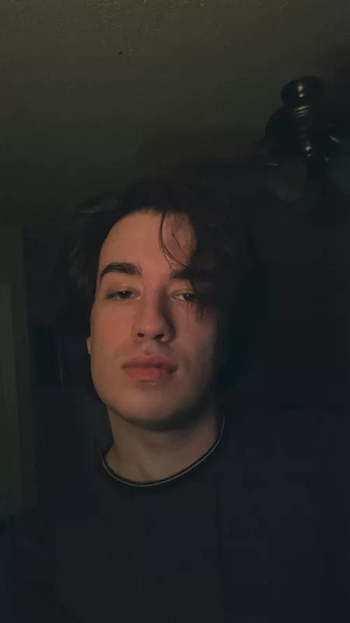 Felt moody 🥀 by prettyontheinsidee