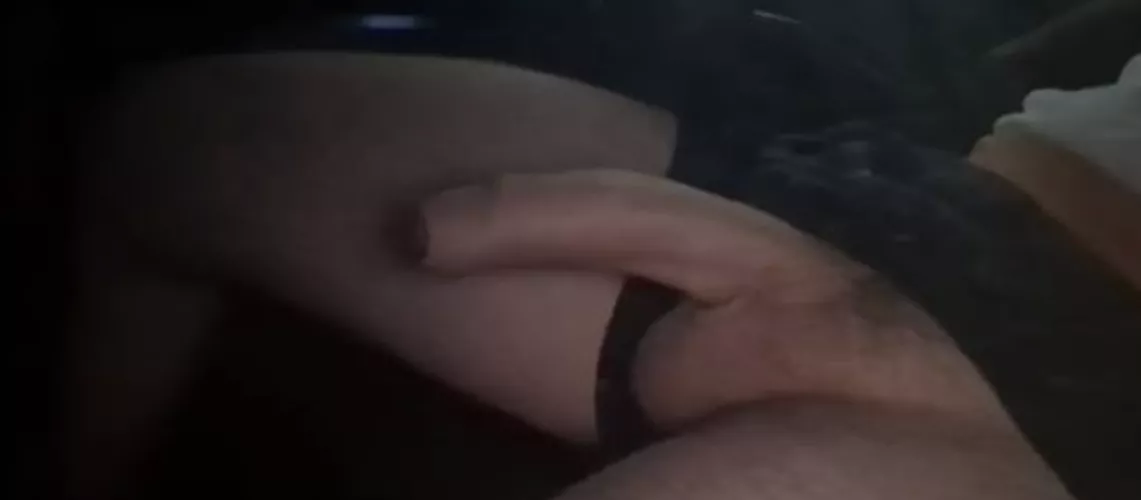 First thoughts? by HanyCourt_