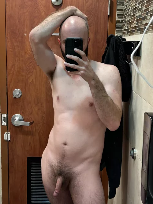 First time post. Kinda nervous! Bit of a slim Jim but works well. Would ya? by TrickCompetition9100