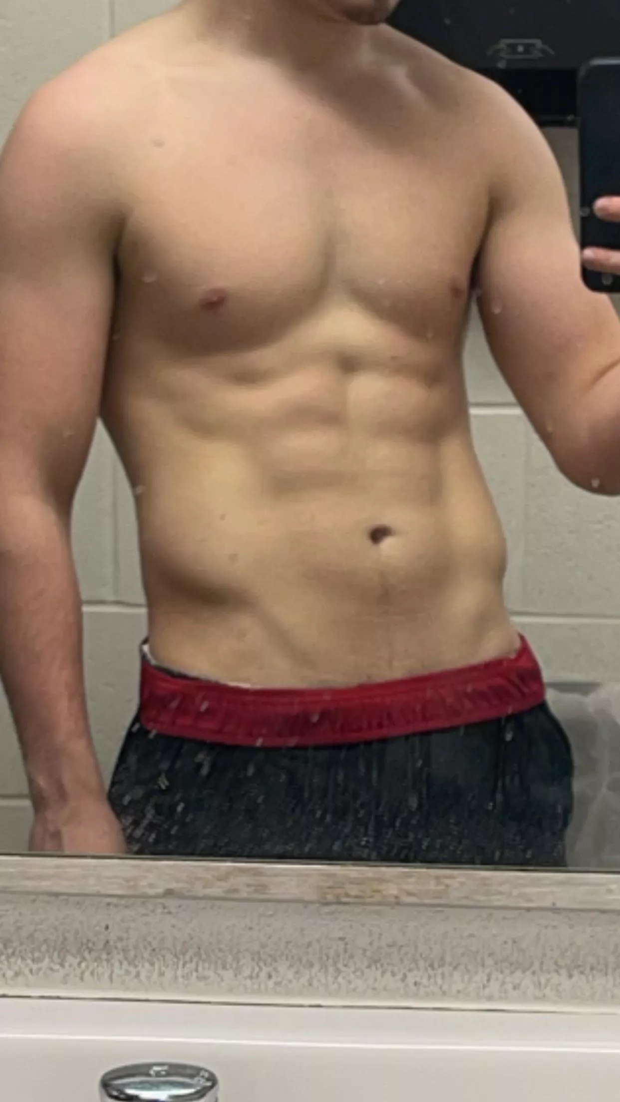 Howdy :> posted by ZenixEsGay