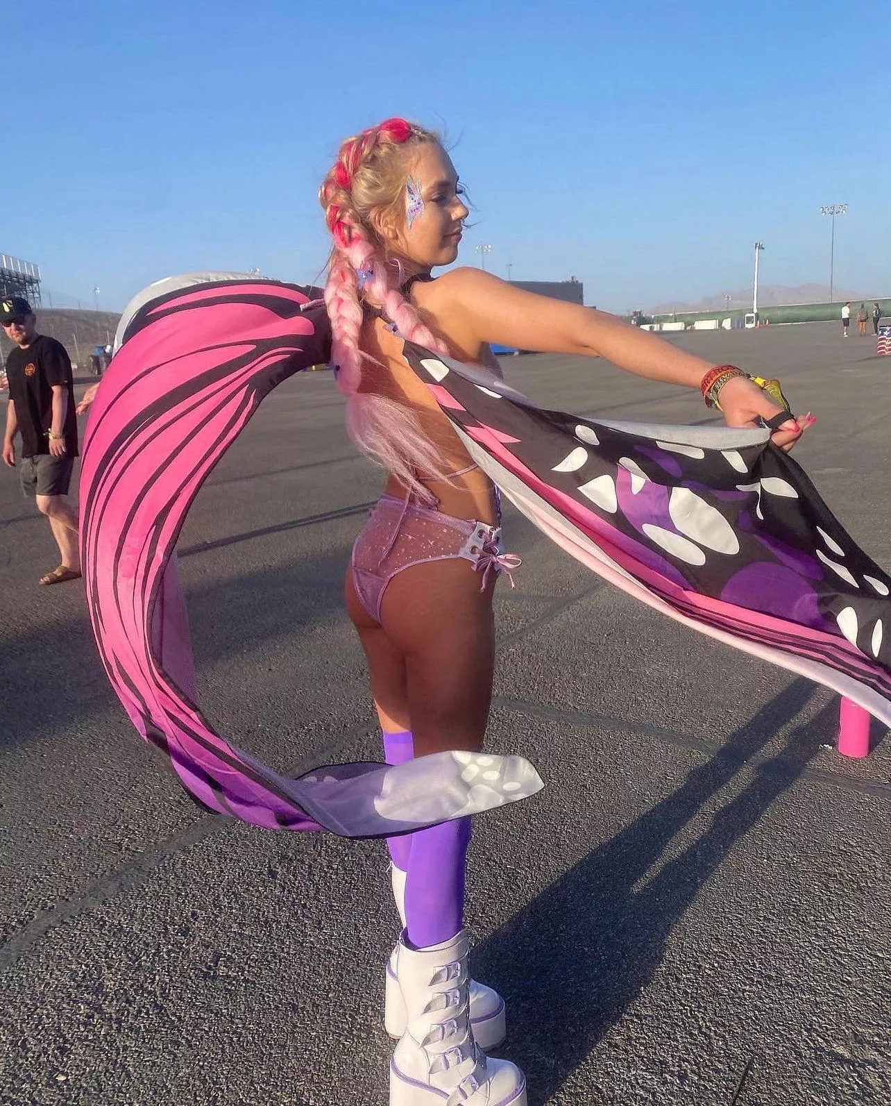 I do a butterfly fit every year for EDC 🦋 posted by pollyblueof