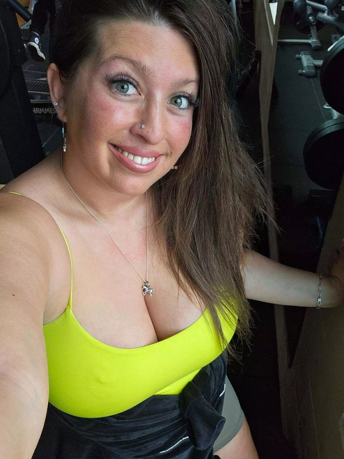 I get so many stares at the gym  posted by Babylittlelo