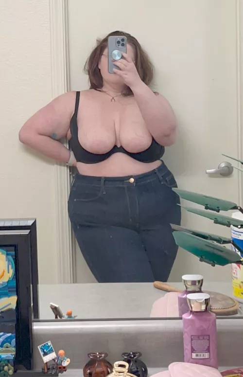 I’m a little antsy 🤗 by whatspom