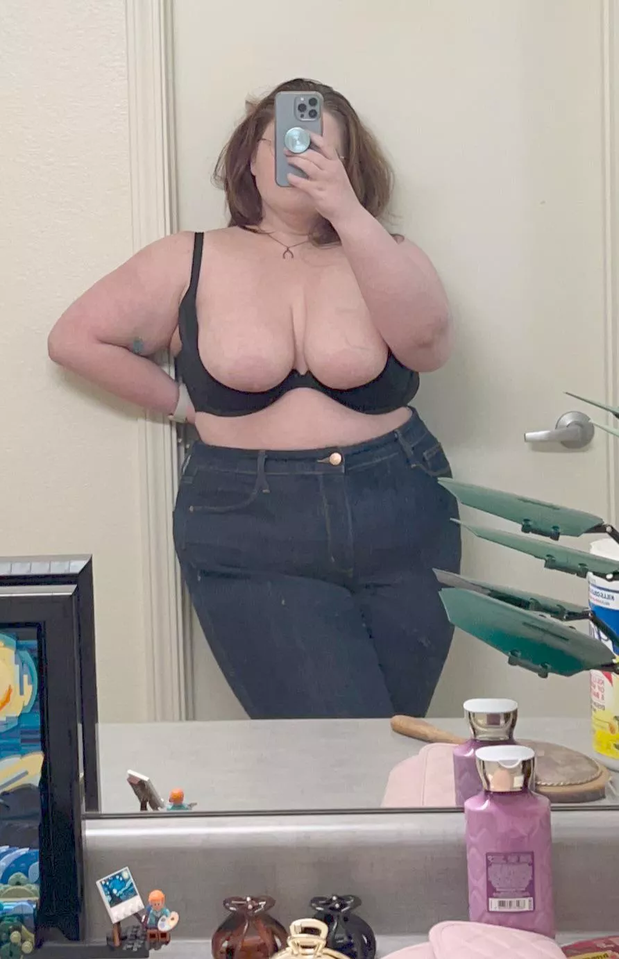 I’m a little antsy 🤗 posted by whatspom