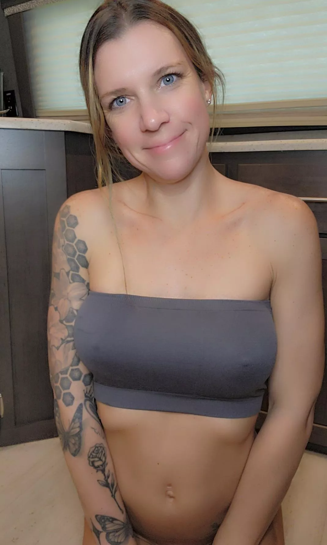 It's a bit nipply in here this morning. Maybe a bearded Daddy can warm me up.  posted by ppitaplays_