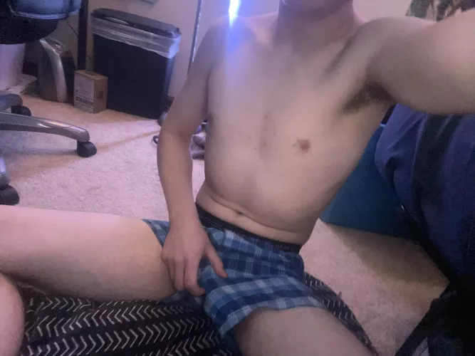 Like me on the floor? by colwinz_