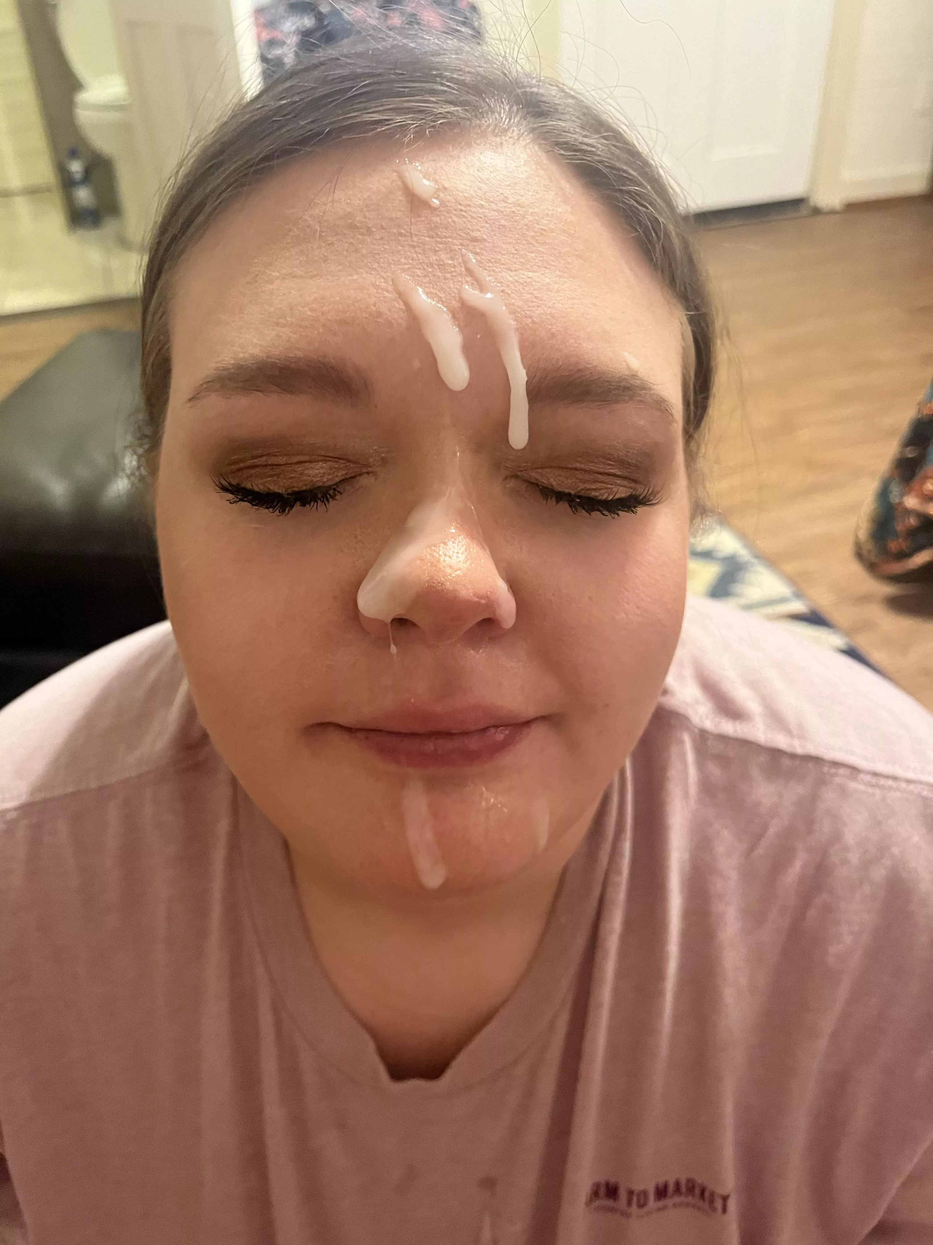 Loves cum posted by [deleted]