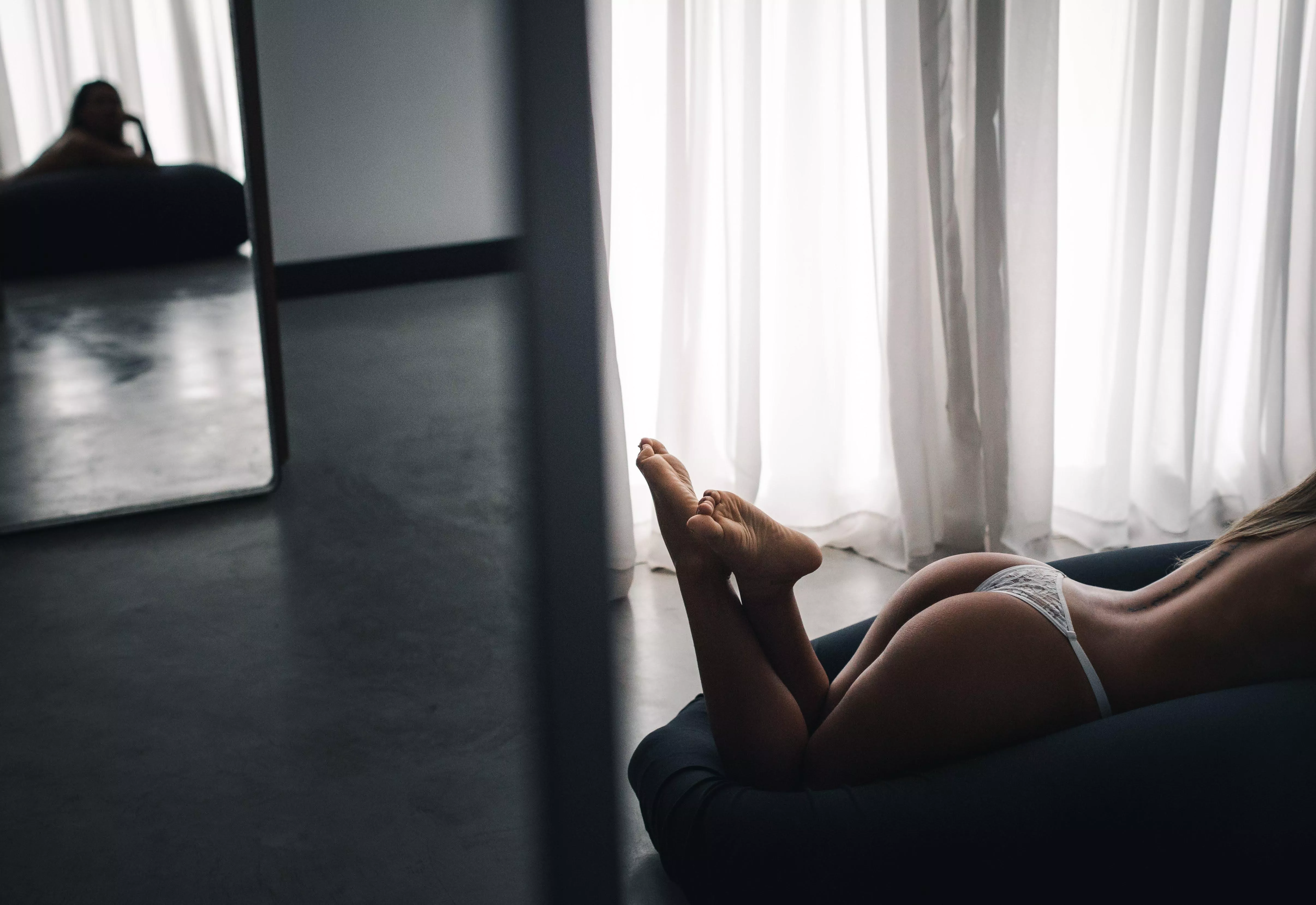 Sexy reflections posted by JehAyumi1