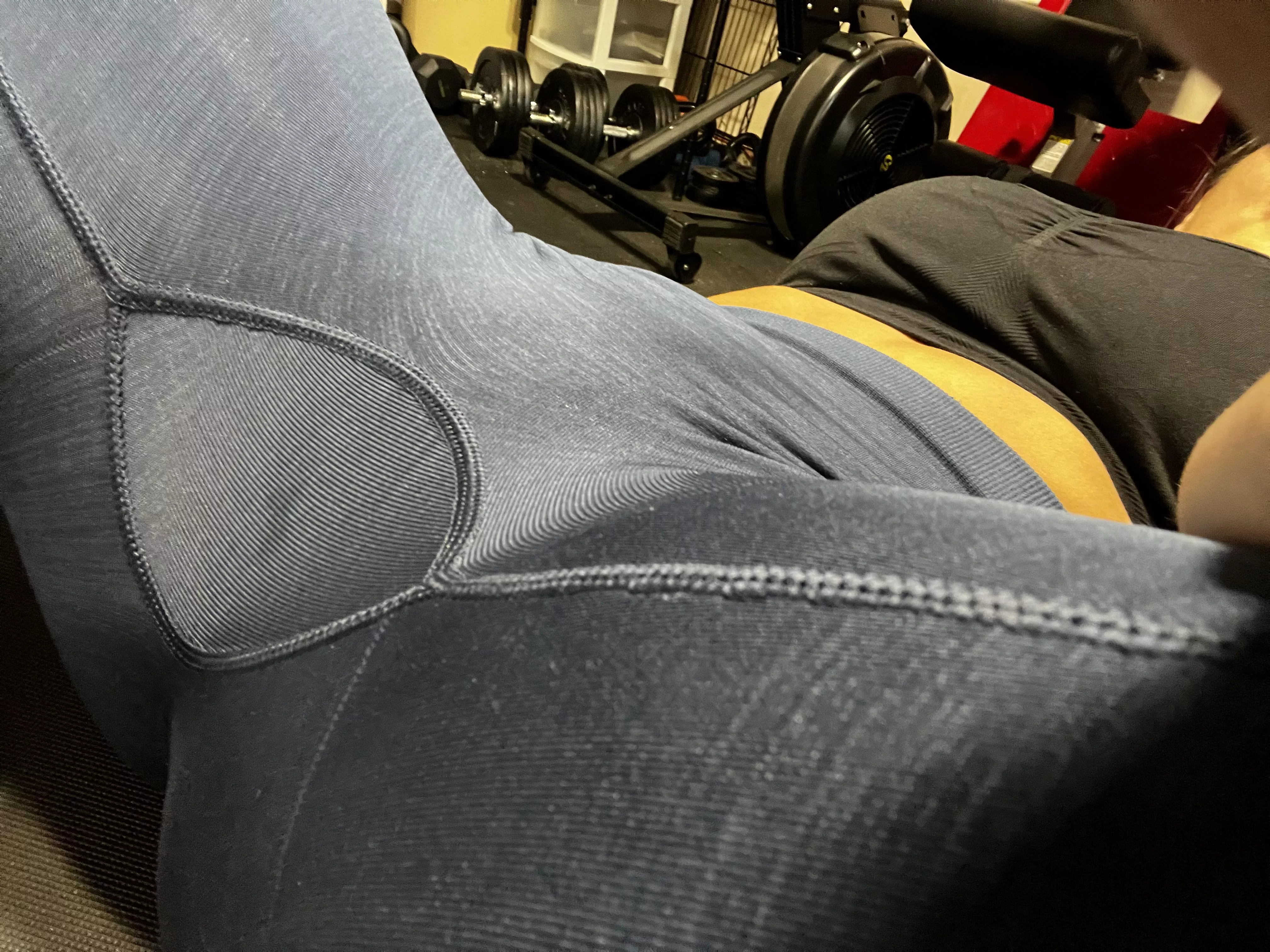 So little yet so mighty, I know all you want is to put your face right at that wet spot  posted by DariasPhoToes