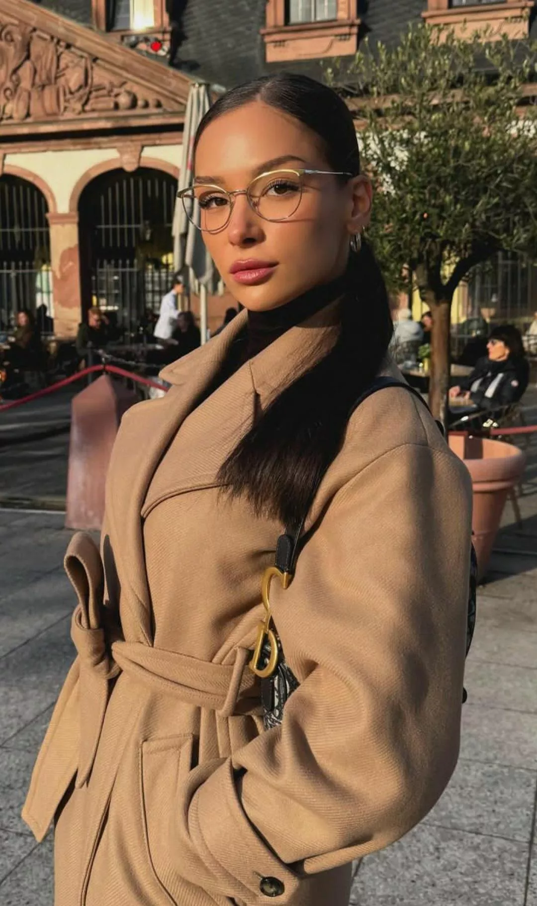 Spectacles posted by James007BondUK