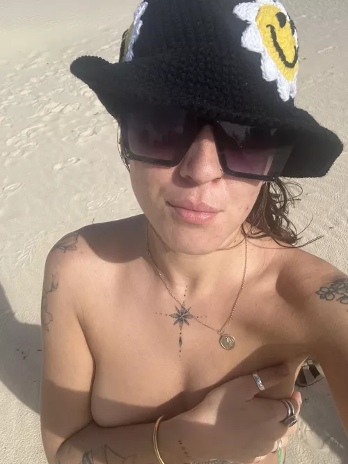 Trying my best to make you horny by PrettyAlexandra