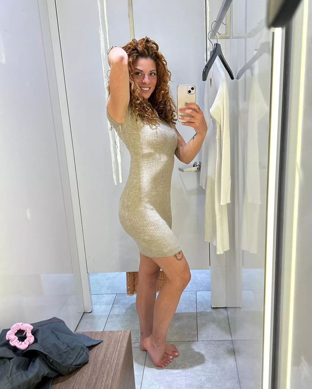 Very tight😏 posted by lolamon7ez