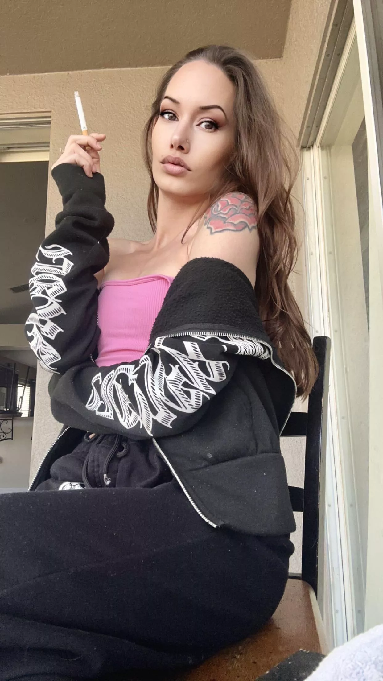 Wanna smoke with me ?✨💨 posted by Ill-Vast2627