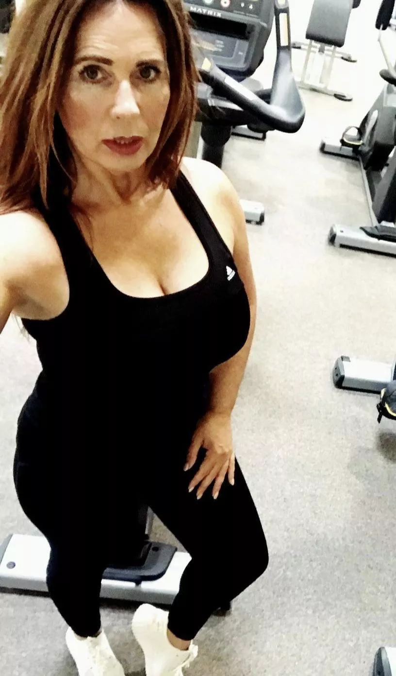 Wanna workout together posted by _Vanilla_Spice_