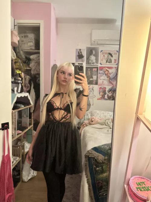 What do you think of this one? by KitKatKinksX