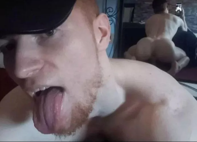 Who wants carrot cake for dessert? 😋 by No-Acanthaceae-6948