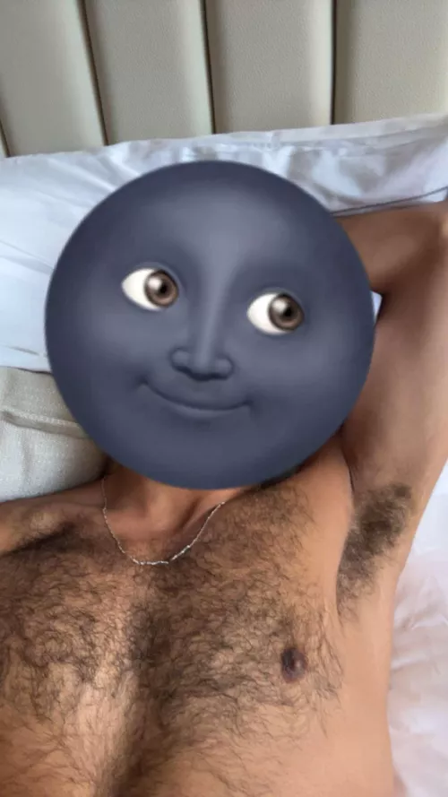 25m. Come sniff my musk rn lil bro. Hmu. by kinkyarabguy