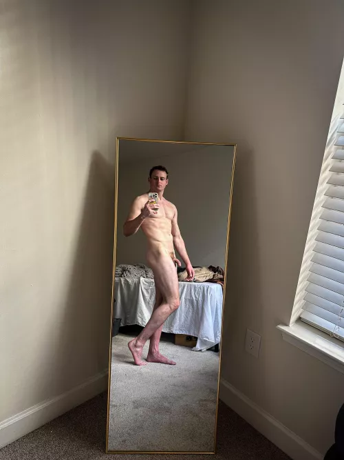 A plump little fella  by pineapple_pat