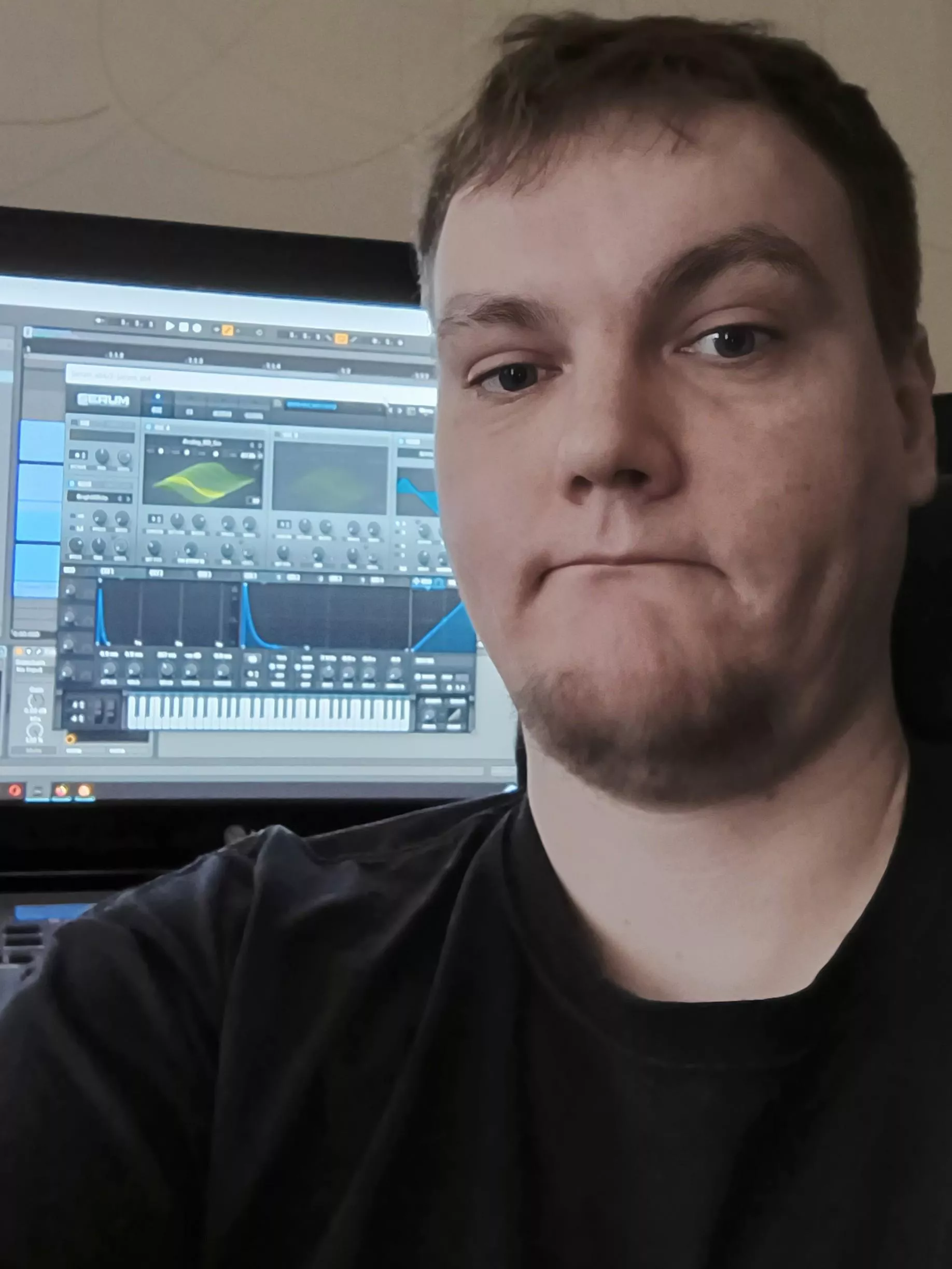 Am I dateable? 33 yo bottom chubby ass. Let me know if you want to smack my face with your dick. posted by damian0369