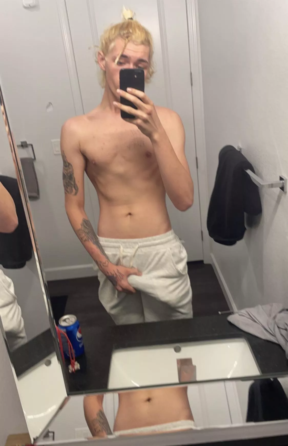 Anyone Want To Suck My 8in Cock?😚 posted by KOTA-BANDZ