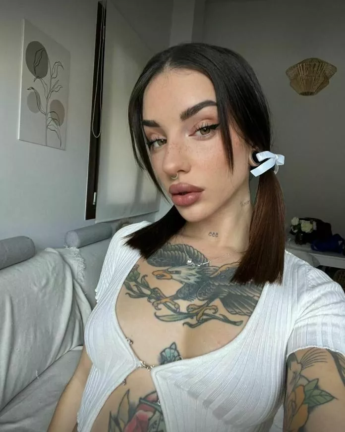 Delve into the depths of desire posted by xprvega