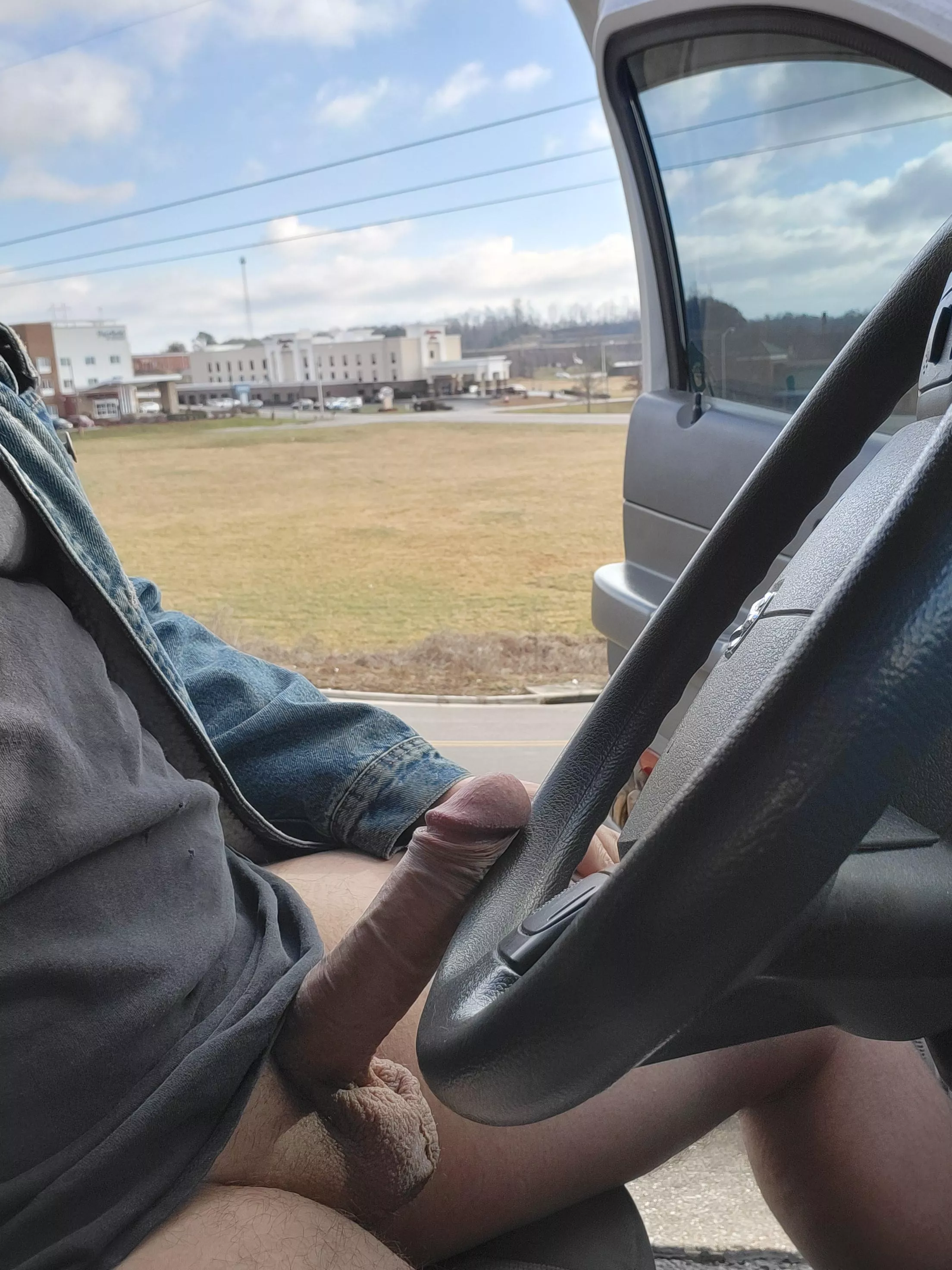 Feels good out this morning 🌄  posted by Bearded_dad4226