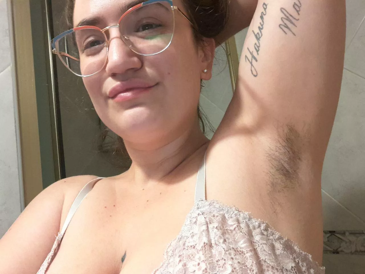 Fucking in the hot weather, makes my armpits drip with sweat! posted by Own-Magda-1668