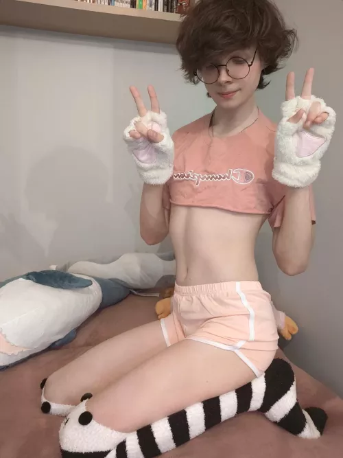 Hi :3 by MaxHamster69