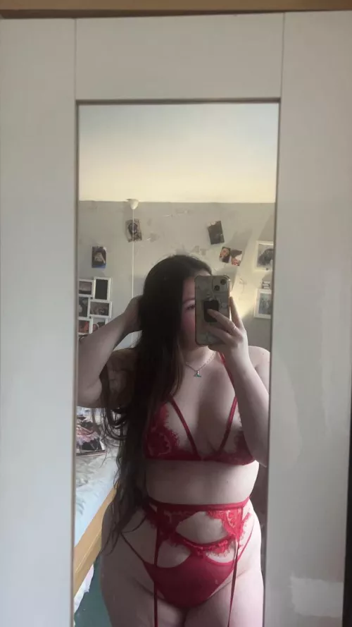 How do I look in red 😘🥵 by bob021845