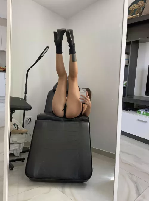 I don't stop till the job is done to your satisfaction! by Vruxis