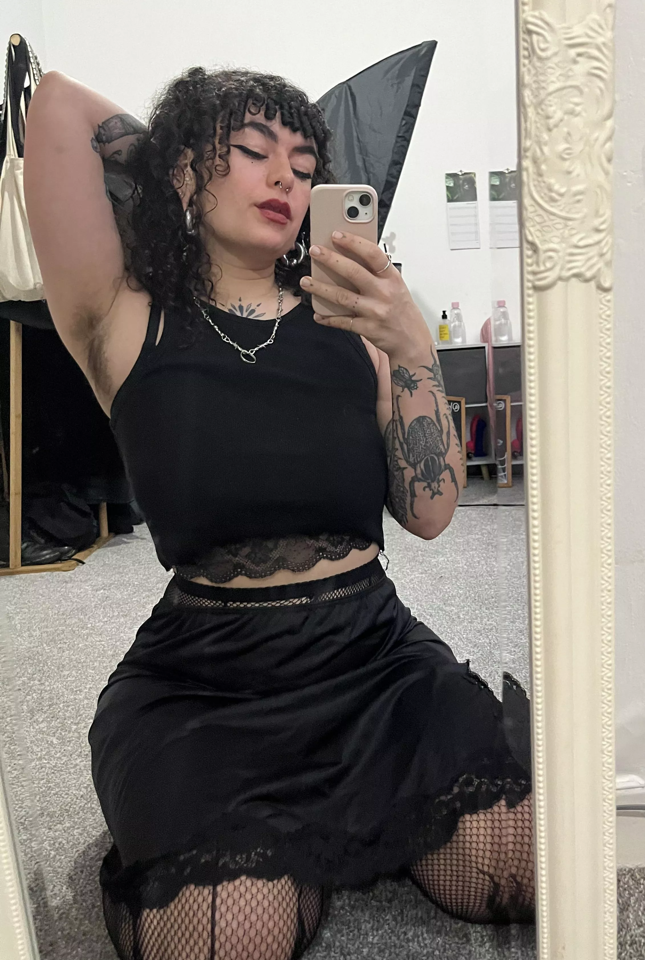 I haven’t shaved for 4 years  posted by heather_subx