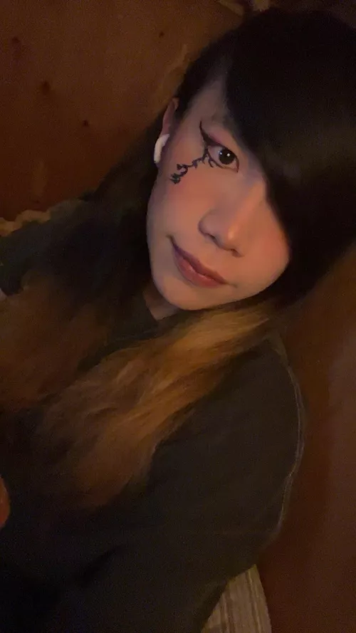 i look so awkward in this 😔😭 by Jarian5545