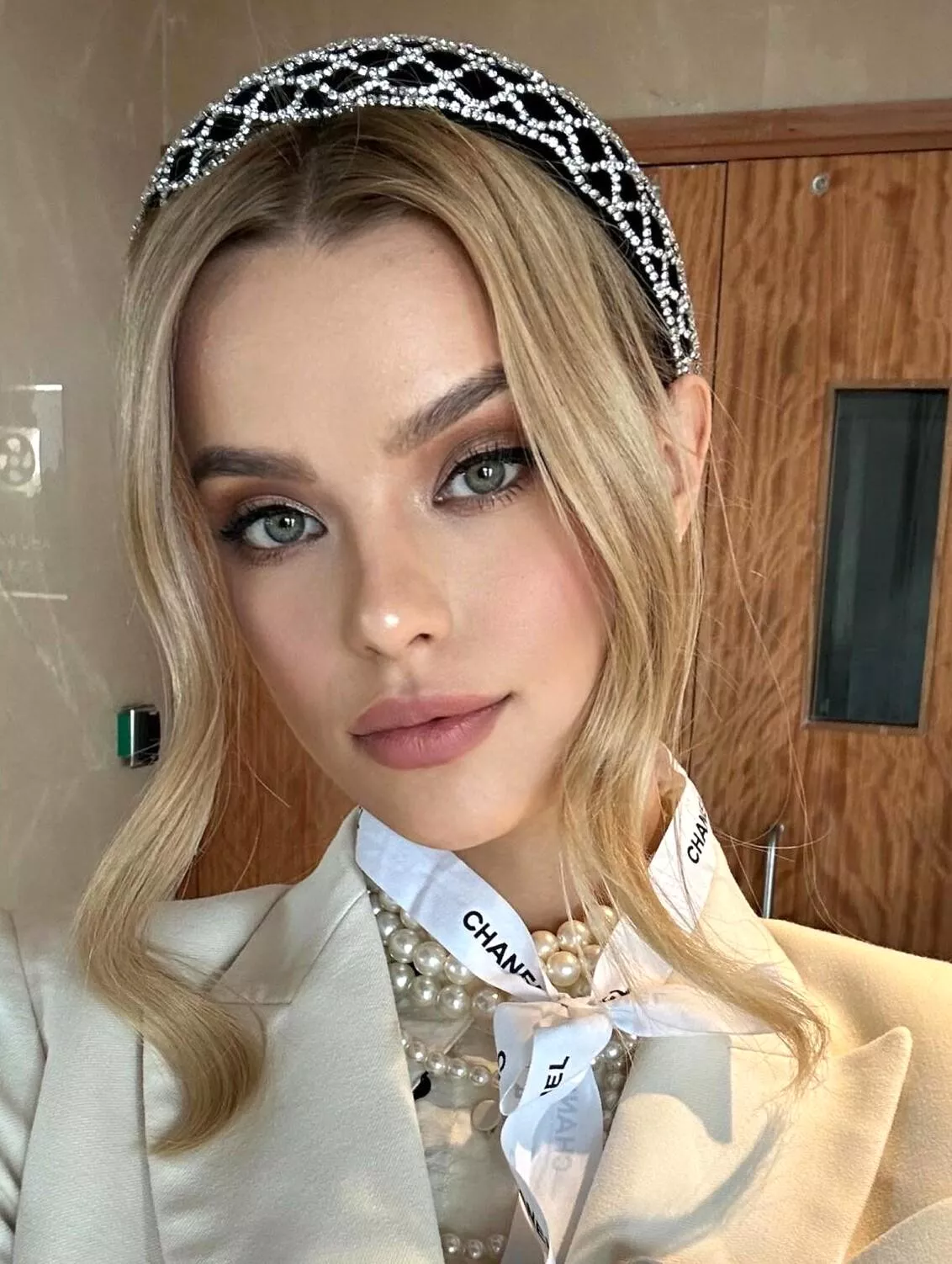 Krystyna Pyszkova posted by qwer5r