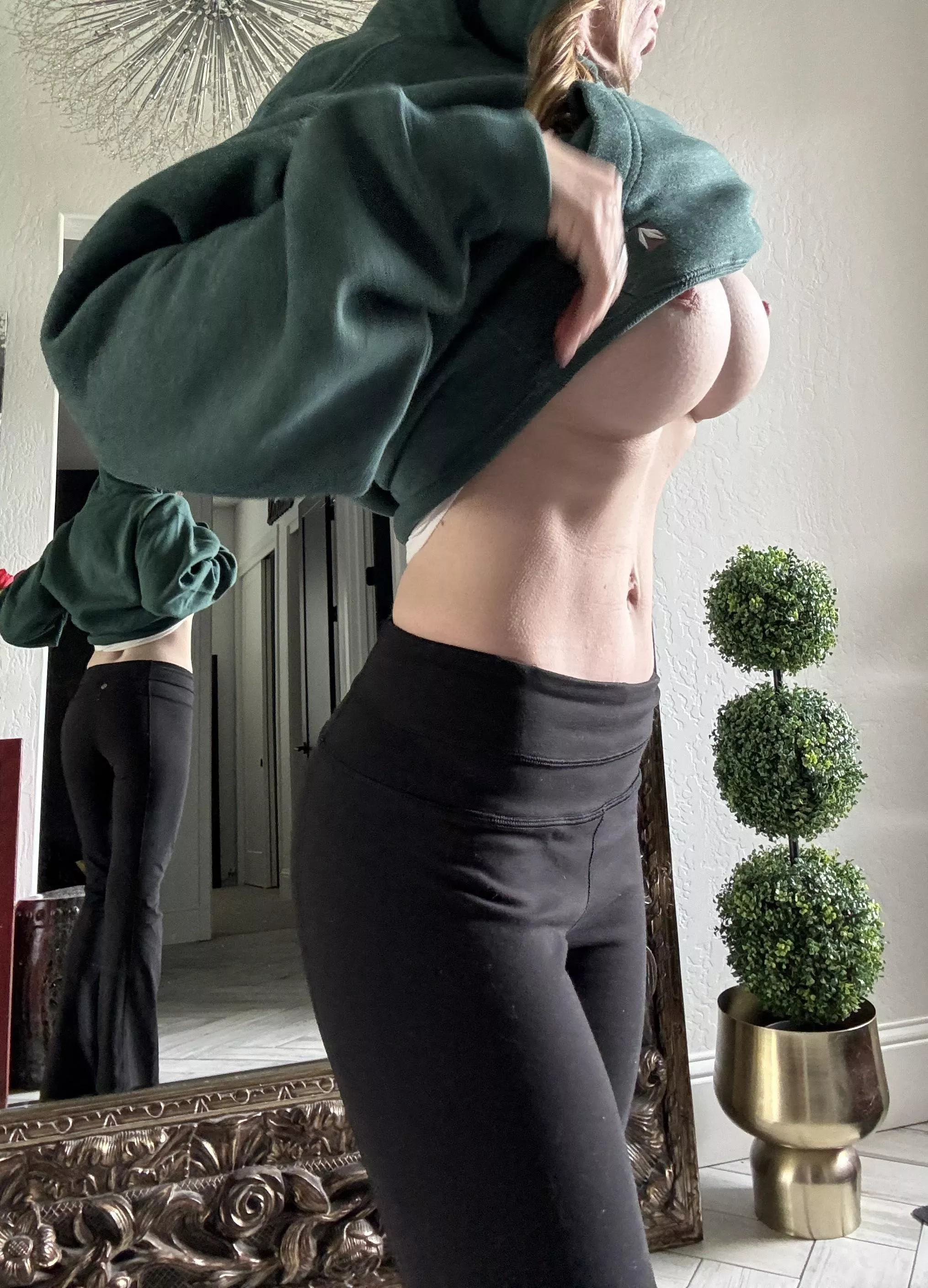 My mom bod hoddie posted by Secretlifeofhotmom