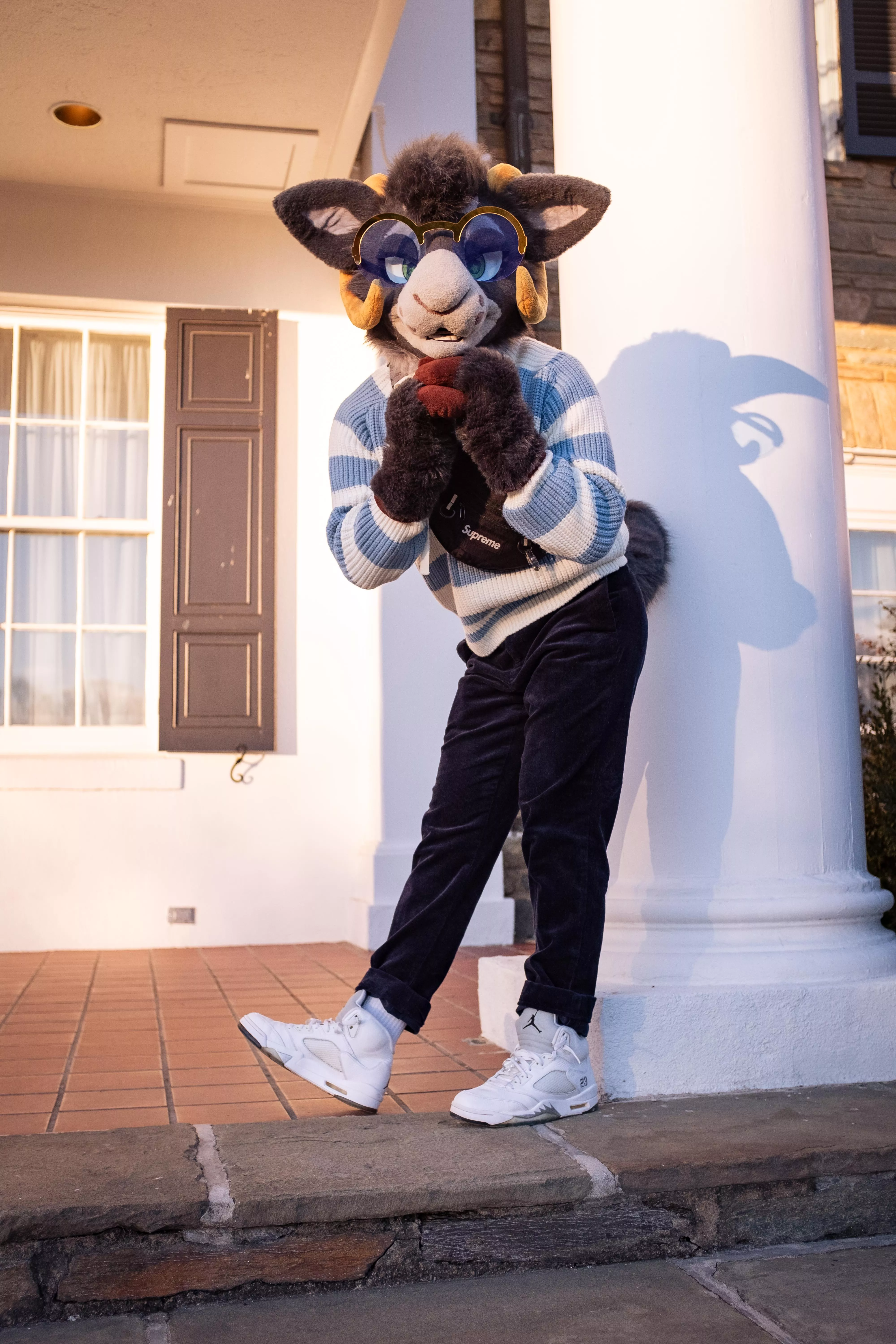 partialling lets you turn 1 fursuit into 20 posted by stayawayfromthealien