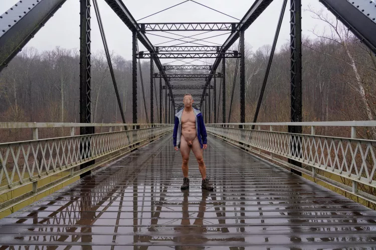 Rainy day vibes by publicnudefan