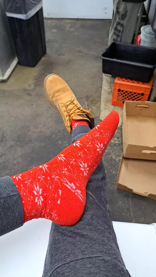 [Selling][usa] socks! Custom pics/videos/cam sessions and more! Menu & drawer pinned by TrippyKoala425