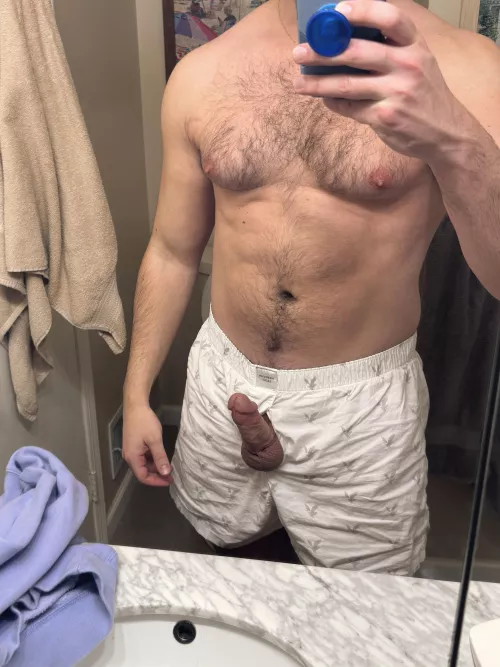 Soaring 🦅 by Treeman51