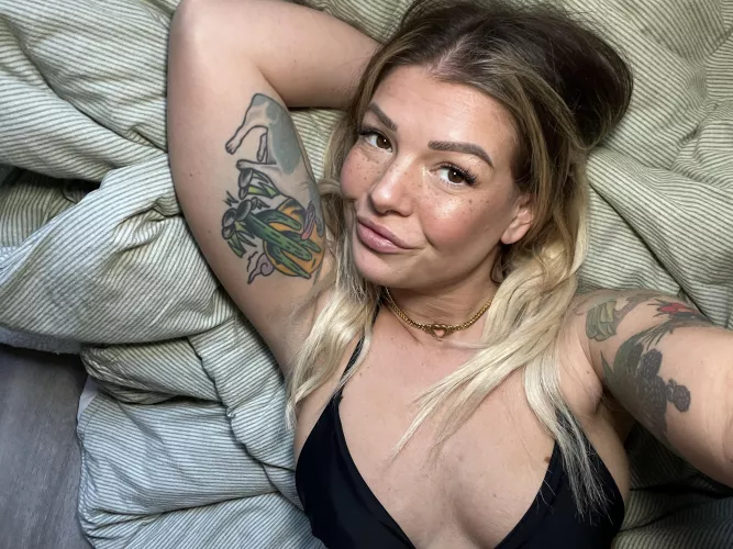 Tatted, turned-on and ready for a cock by grandmas_beachouse