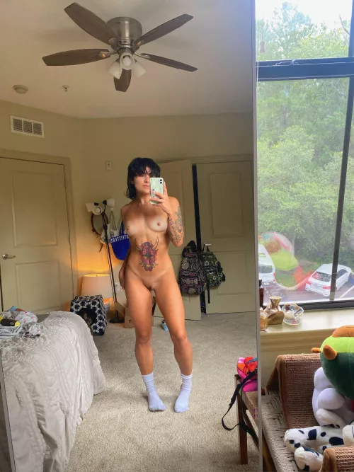 This tomboi needs you to fuck me by Gooniesyd