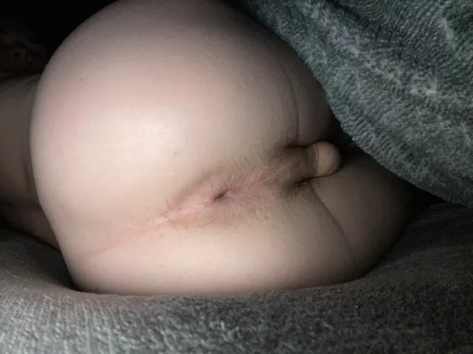 Turned 18 today, would you fuck? by Sexyboyain