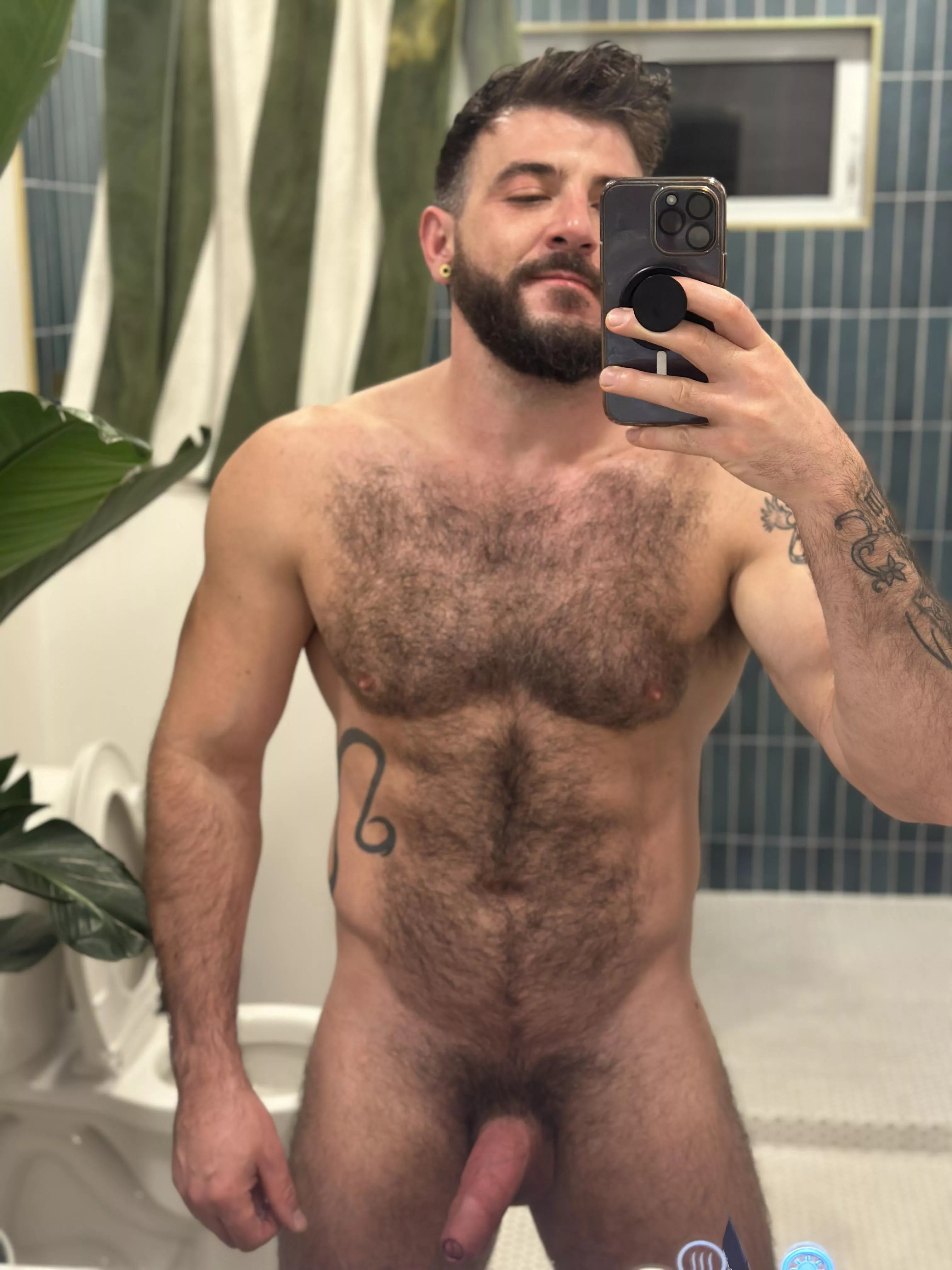 What part of my body caught your attention posted by IanHolms