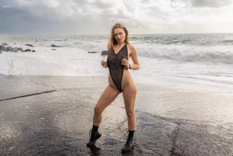 What you think when so this selfie?💛💙 by lady_the_falcon