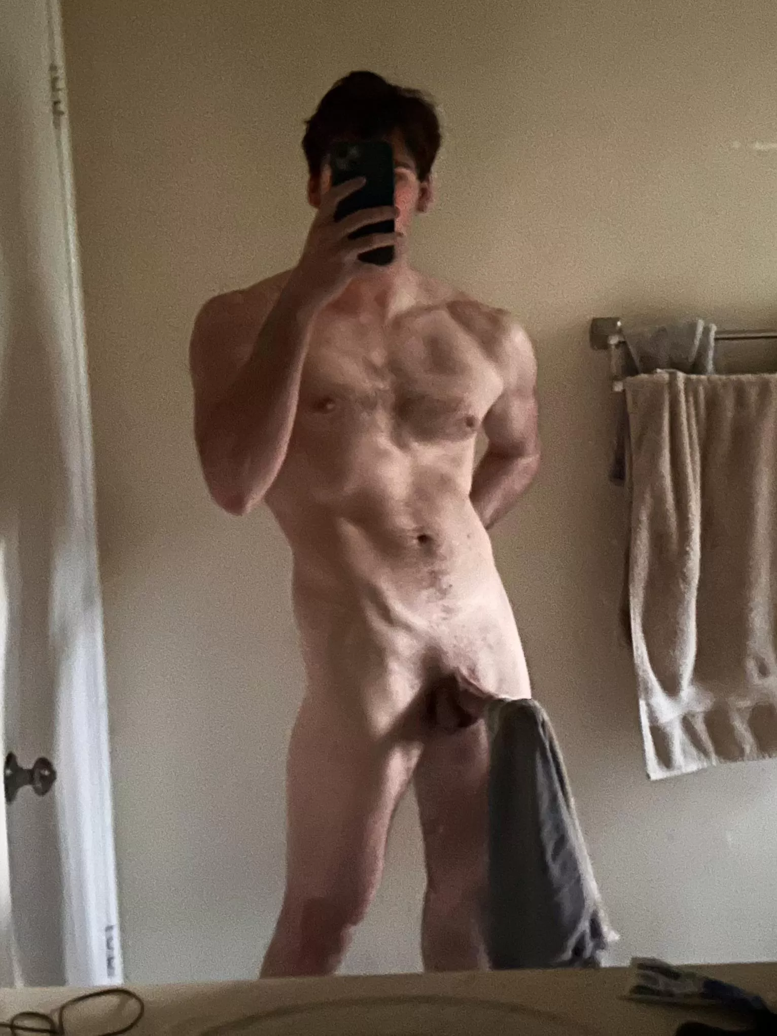 what’s under there? posted by berryhappy69