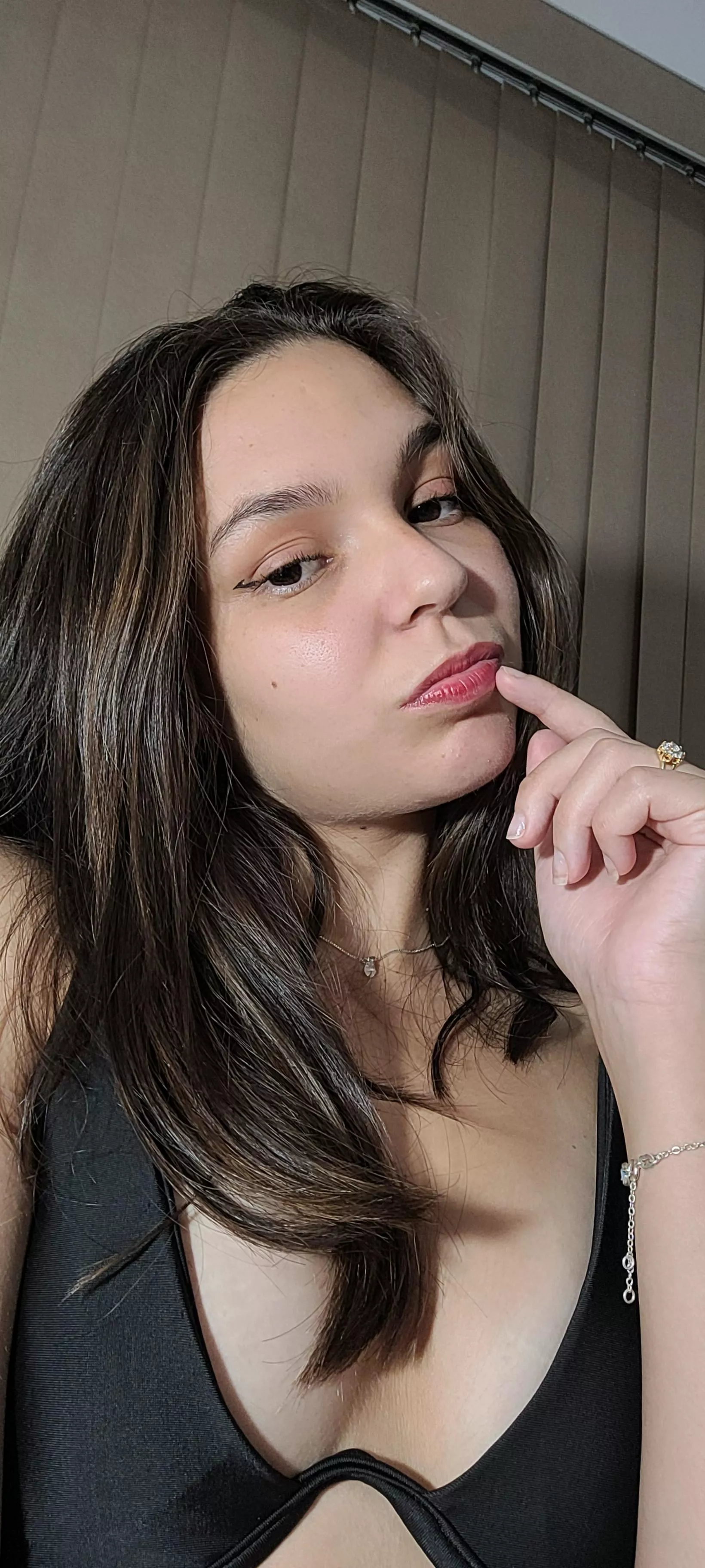 would you let a girl under 5 feet ride you - Y or N? posted by dungwabblierg15