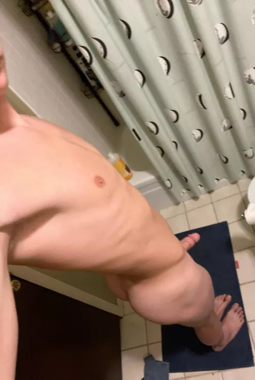 Would you rather fuck or be fucked?😍 by Next_Muscle1892