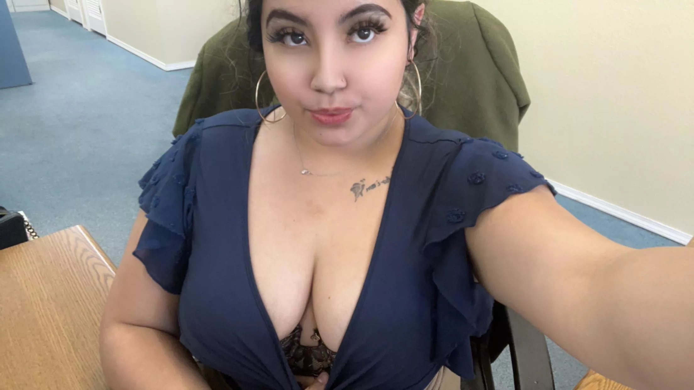 your typical office girl 😜 posted by Safe-Magazine3520