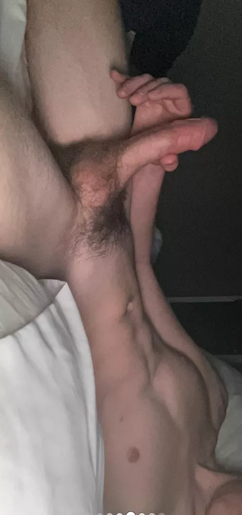 20 hot older men with fit bodies and big strong cocks dm me for a jerk by Dry_Opportunity_3989
