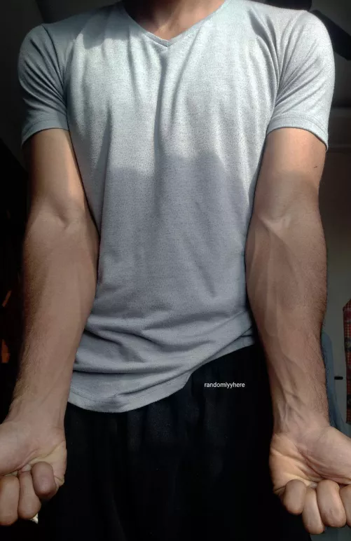 Golden Hour ;) by randomlyyhere