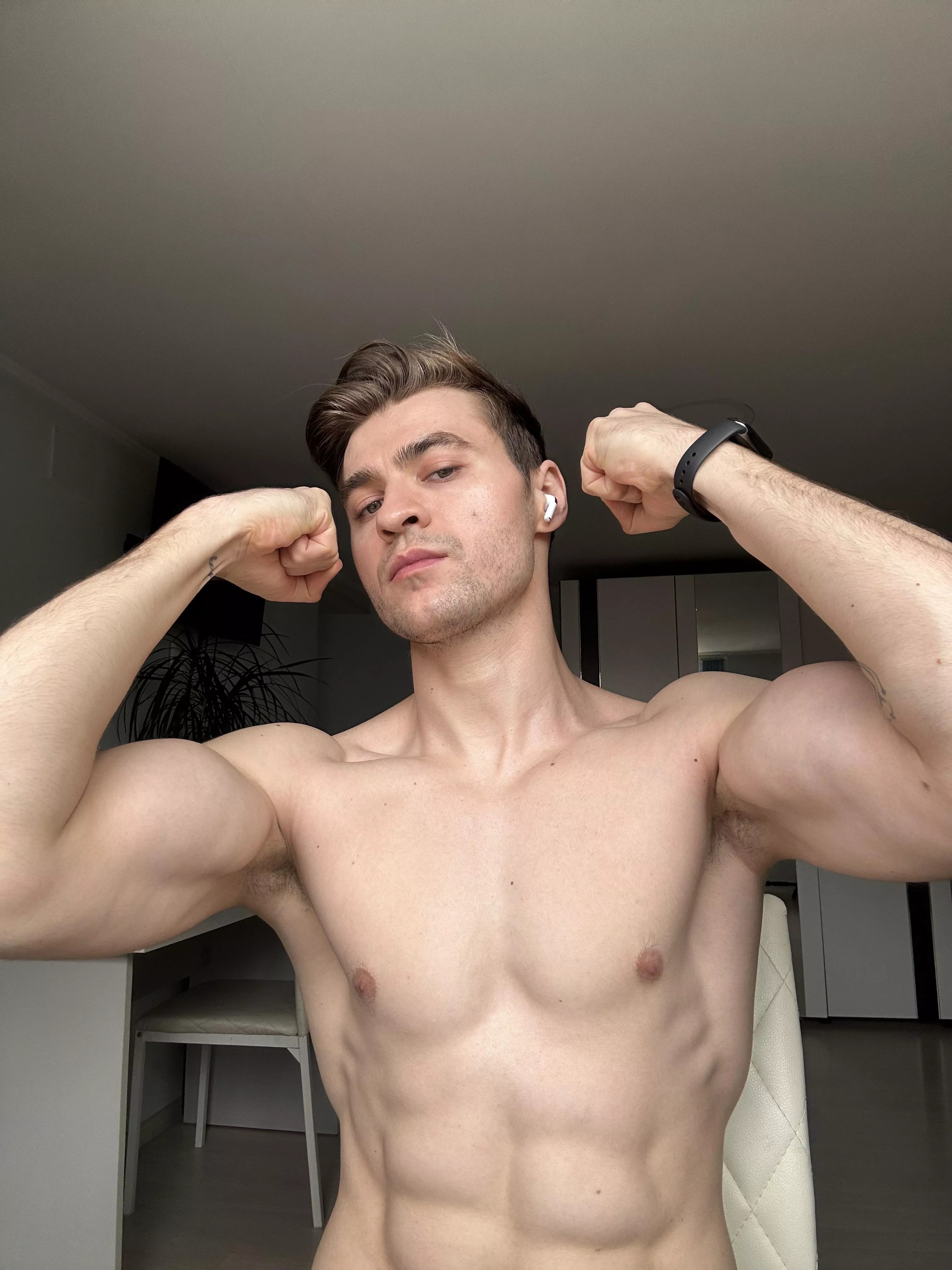 Growing those pits posted by BigxDanny